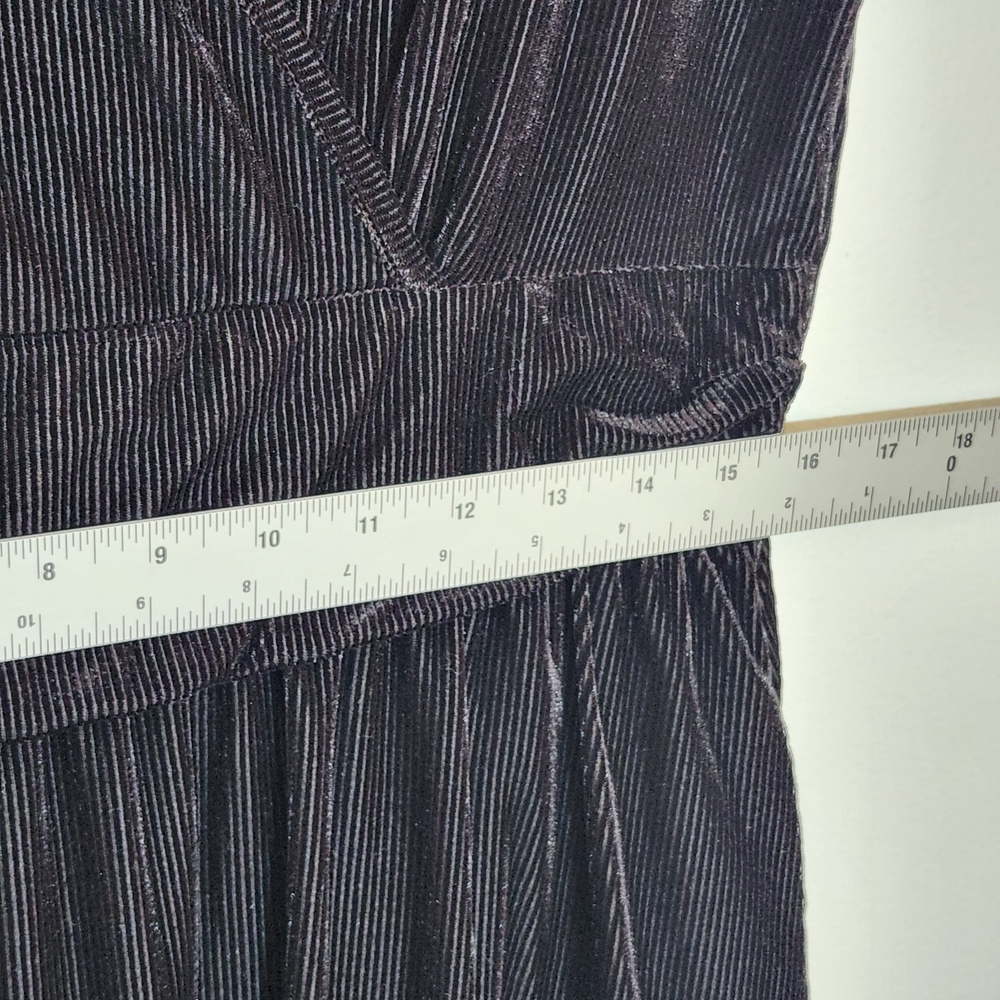 Ouges Black Wrap-Look Velvet Cocktail Dress Size … - image 9